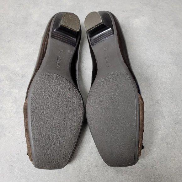 11 Clarks Artisan Brown Leather and Suede Slip On Shoes - Picture 6 of 10